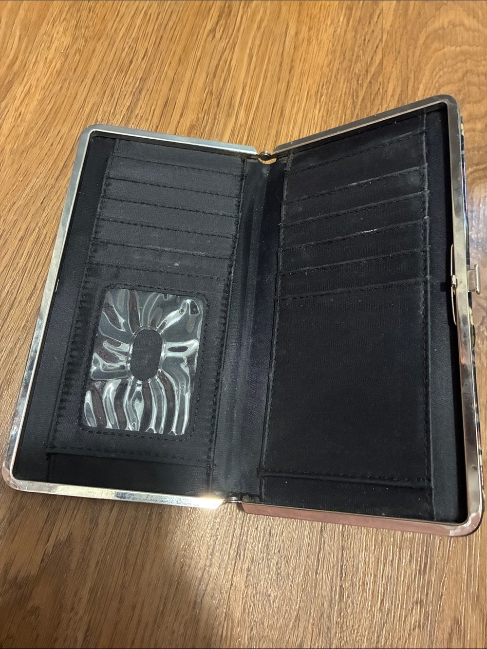 Floral Pattern Black Vegan Leather Wallet - Picture 3 of 7